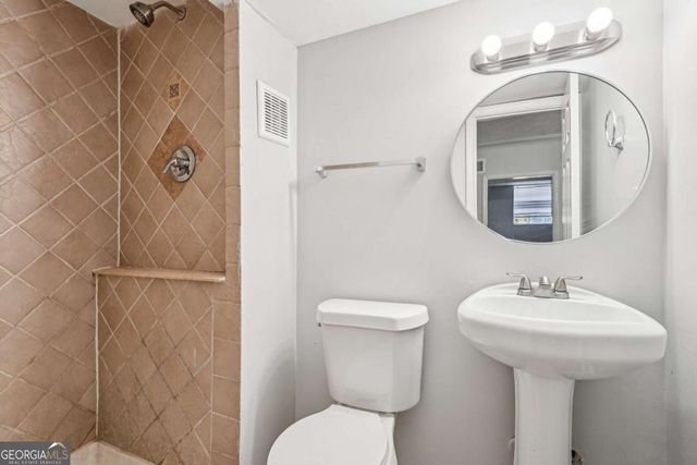 9157 Homewood Drive, Riverdale, GA 30274