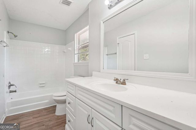 9157 Homewood Drive, Riverdale, GA 30274