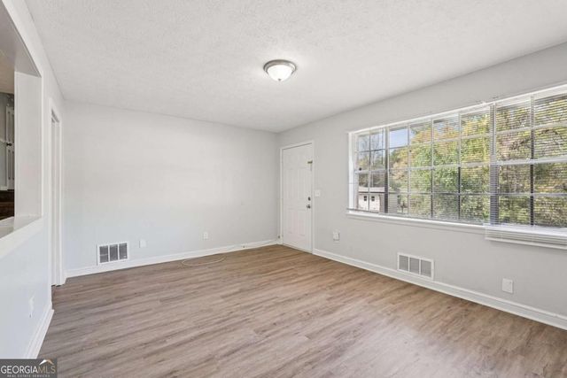 9157 Homewood Drive, Riverdale, GA 30274