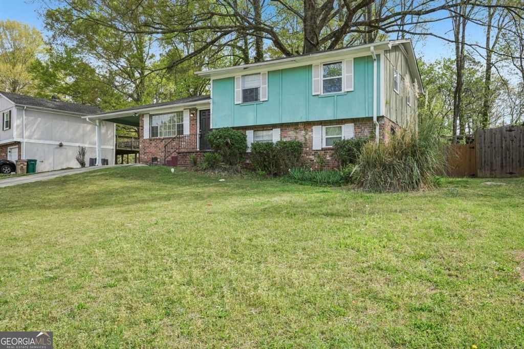 9157 Homewood Drive, Riverdale, GA 30274
