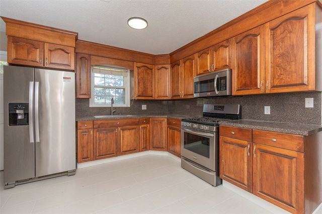 126 CARLING Drive, Anderson, SC 29621