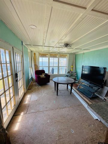 17144 Lakeview Drive, Flint, TX 75762