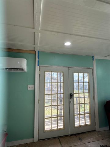 17144 Lakeview Drive, Flint, TX 75762