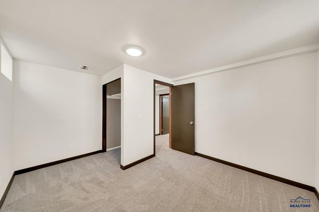 2318 CRUZ DR, Rapid City, SD 57702
