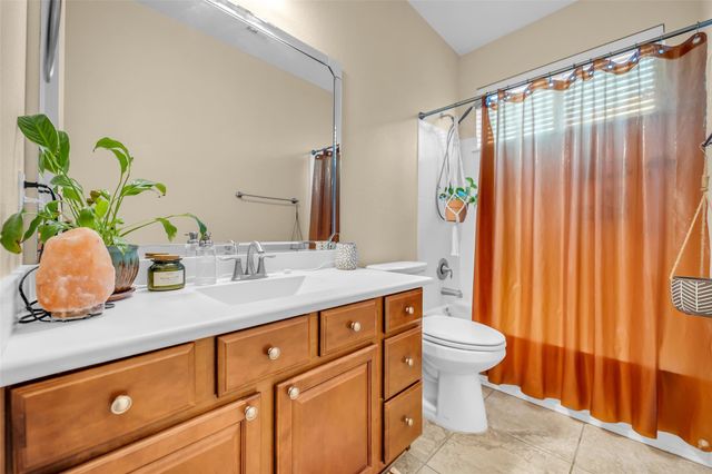 20722 Oakhurst Creek Dr, Porter, TX 77365