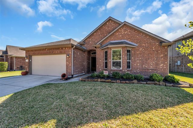 20722 Oakhurst Creek Dr, Porter, TX 77365