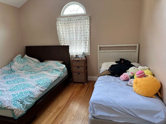 14 Fairview Rd, Lynnfield, MA 01940