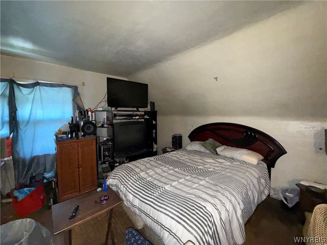 87 Walden Avenue, Buffalo, NY 14211