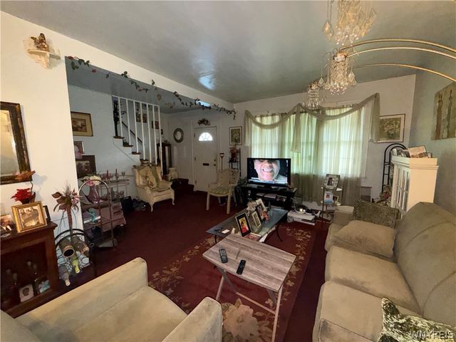 87 Walden Avenue, Buffalo, NY 14211