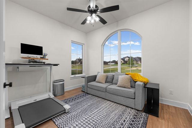 2704 Veridian Point Drive, Burleson, TX 76028