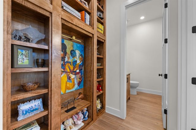 2704 Veridian Point Drive, Burleson, TX 76028