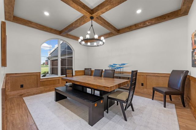 2704 Veridian Point Drive, Burleson, TX 76028