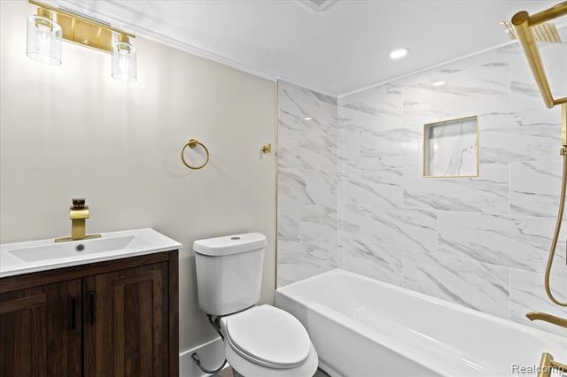 1174 Seward Street, Detroit, MI 48202