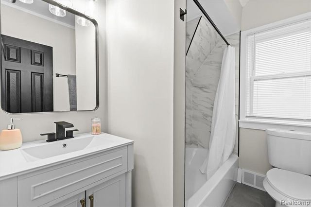 1174 Seward Street, Detroit, MI 48202