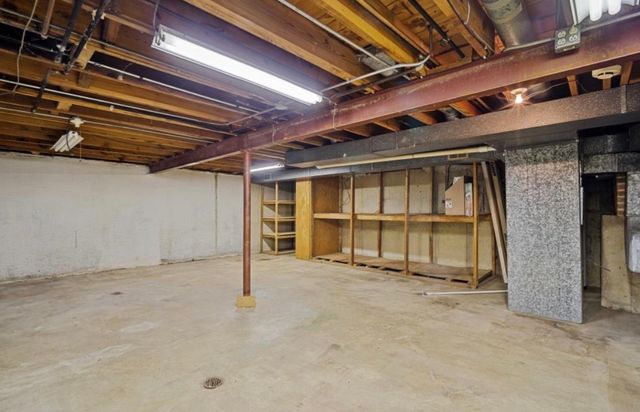 590 E Capri Drive, Palatine, IL 60074