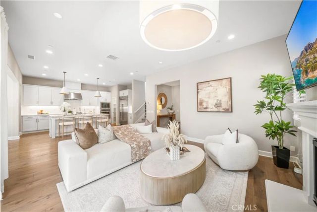 52 English Saddle, Irvine, CA 92602