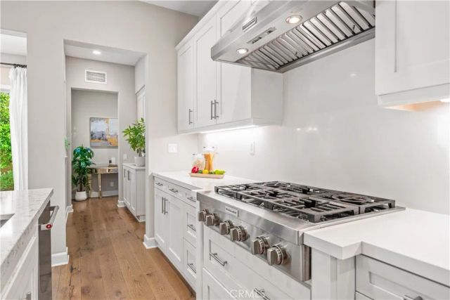 52 English Saddle, Irvine, CA 92602