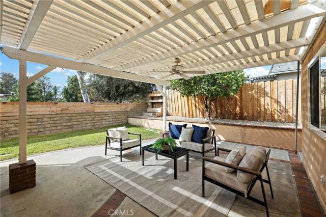 23321 Via Ronda, Mission Viejo, CA 92691