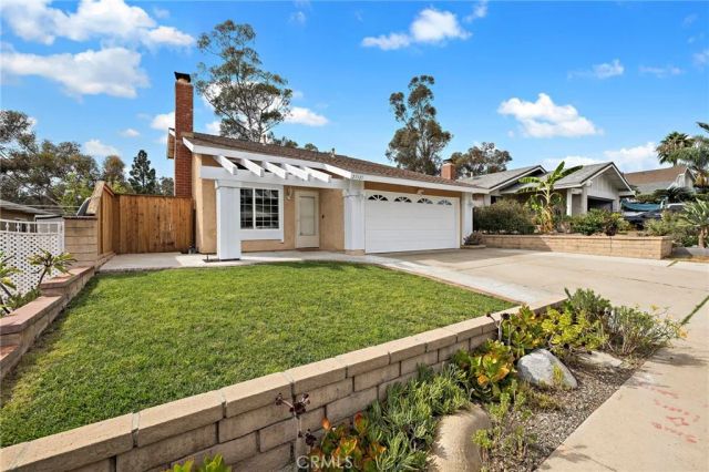 23321 Via Ronda, Mission Viejo, CA 92691
