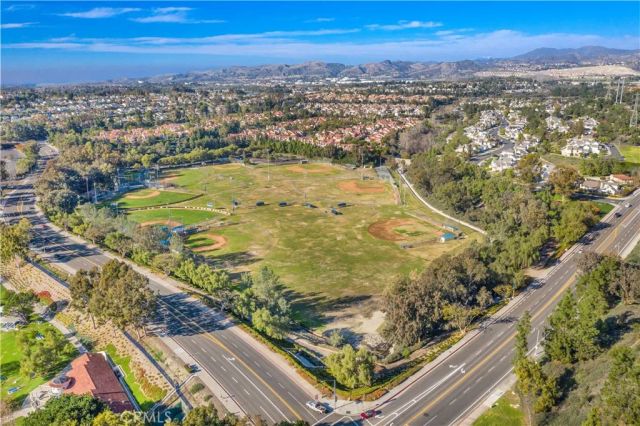 23321 Via Ronda, Mission Viejo, CA 92691