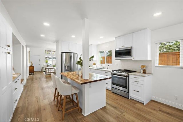 23321 Via Ronda, Mission Viejo, CA 92691
