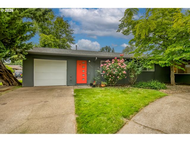 11590 Sw LOMITA Ave, Portland, OR 97223
