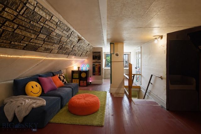 737 Maryland, Butte, MT 59701
