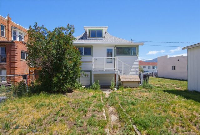 737 Maryland, Butte, MT 59701