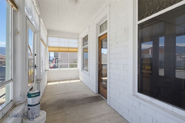 737 Maryland, Butte, MT 59701
