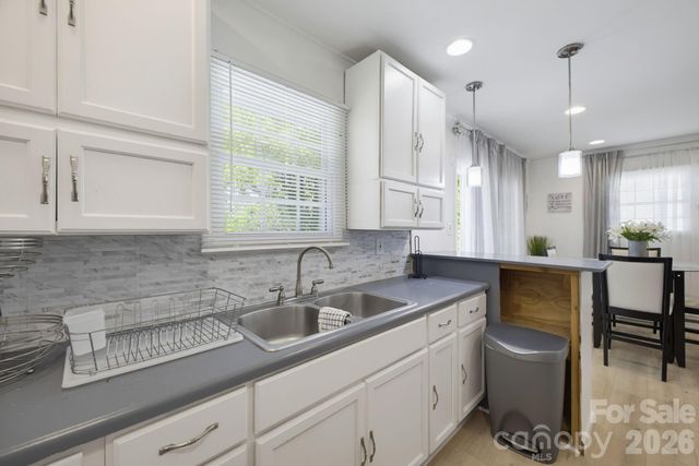 55 Congress Street, Asheville, NC 28801