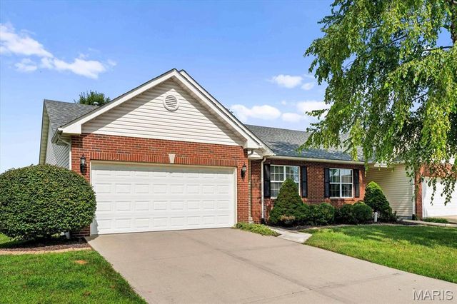 3305 Rand Lane, Swansea, IL 62226