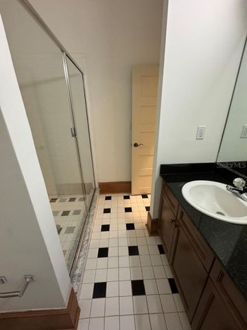 1229 N FRANKLIN STREET J, Tampa, FL 33602