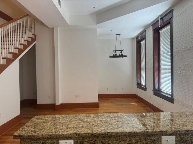 1229 N FRANKLIN STREET J, Tampa, FL 33602