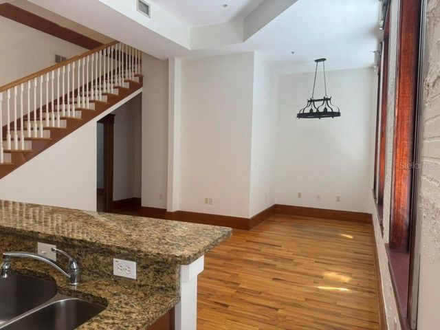 1229 N FRANKLIN STREET J, Tampa, FL 33602
