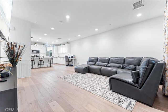 133 Hideaway, Mission Viejo, CA 92692