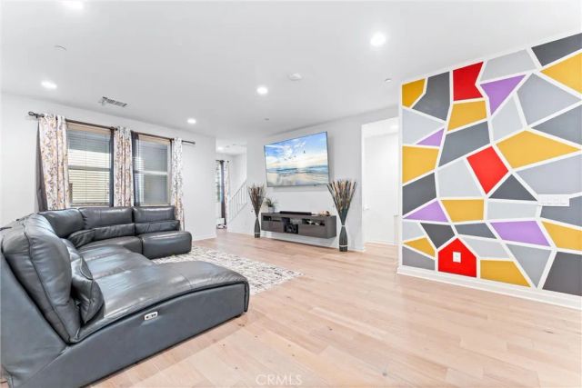 133 Hideaway, Mission Viejo, CA 92692