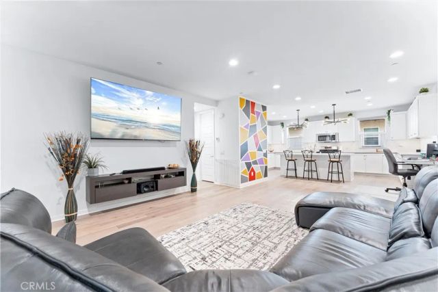 133 Hideaway, Mission Viejo, CA 92692