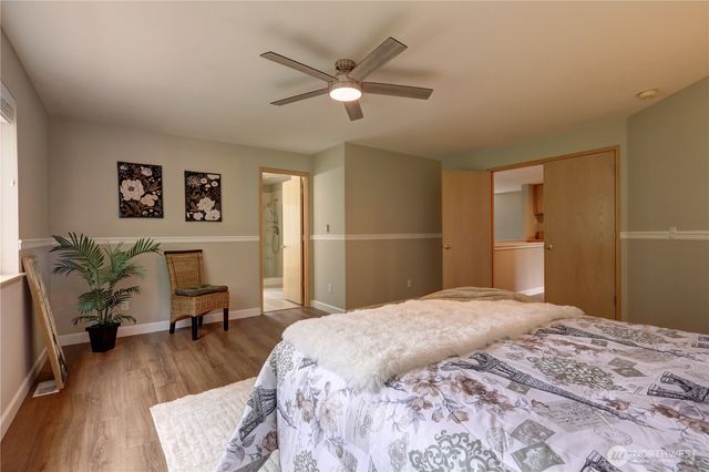 34829 7th Avenue SW, Federal Way, WA 98023
