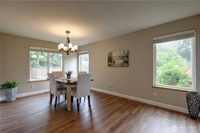 34829 7th Avenue SW, Federal Way, WA 98023