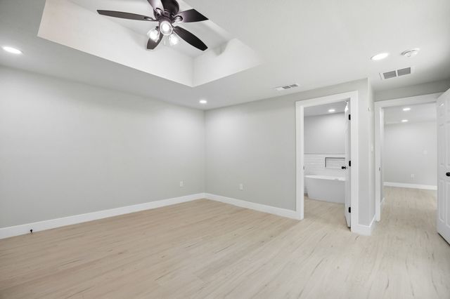 312 Leads Street, Dallas, TX 75203