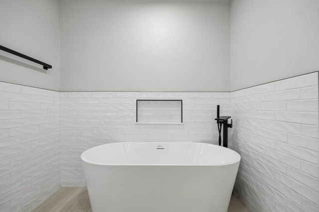 312 Leads Street, Dallas, TX 75203