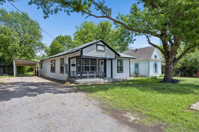 312 Leads Street, Dallas, TX 75203