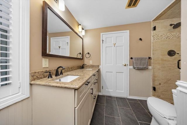 5 Old County Road, Hingham, MA 02043