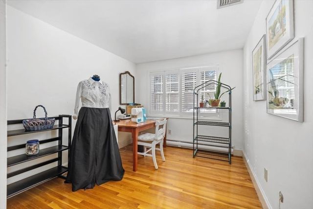 5 Old County Road, Hingham, MA 02043