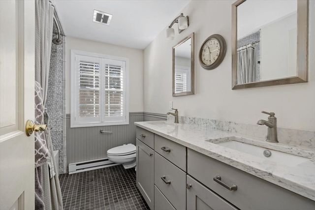 5 Old County Road, Hingham, MA 02043