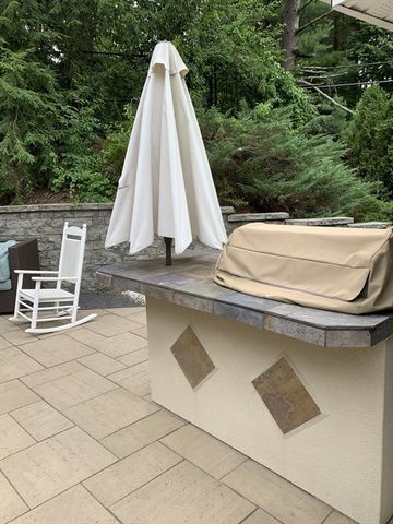 5 Old County Road, Hingham, MA 02043