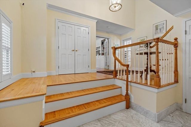 5 Old County Road, Hingham, MA 02043