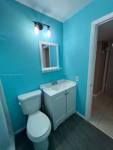 2496 SW 17th Ave 5301, Miami, FL 33145