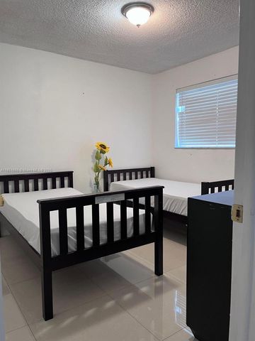 2496 SW 17th Ave 5301, Miami, FL 33145