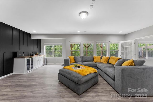 15416 Oleander Drive, Charlotte, NC 28278